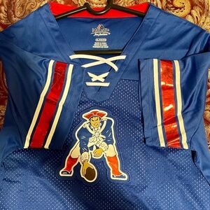 New England Patriot women’s football jersey